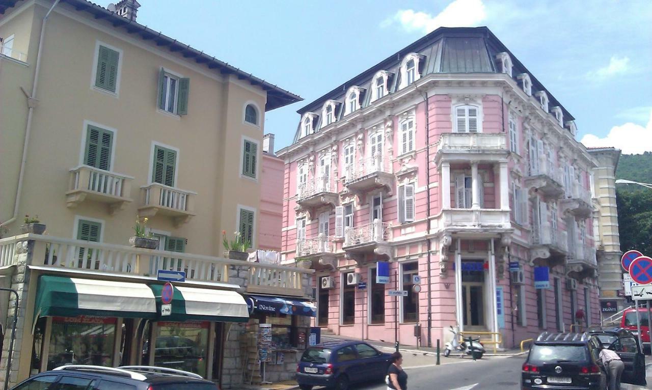 Apartment Secret Garden Opatija Exterior foto